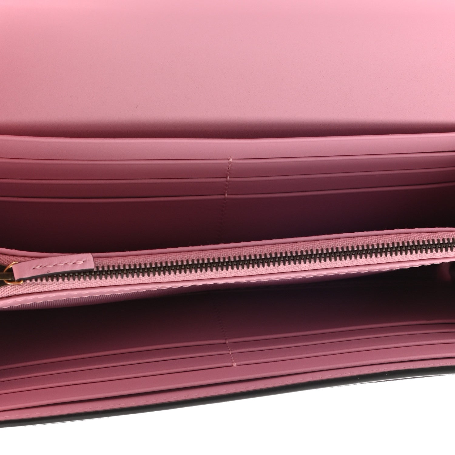 Gucci GG Supreme Monogram Strawberry Flap Wallet Light Pink 5 of 9