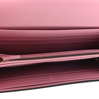 Gucci GG Supreme Monogram Strawberry Flap Wallet Light Pink 5 of 9