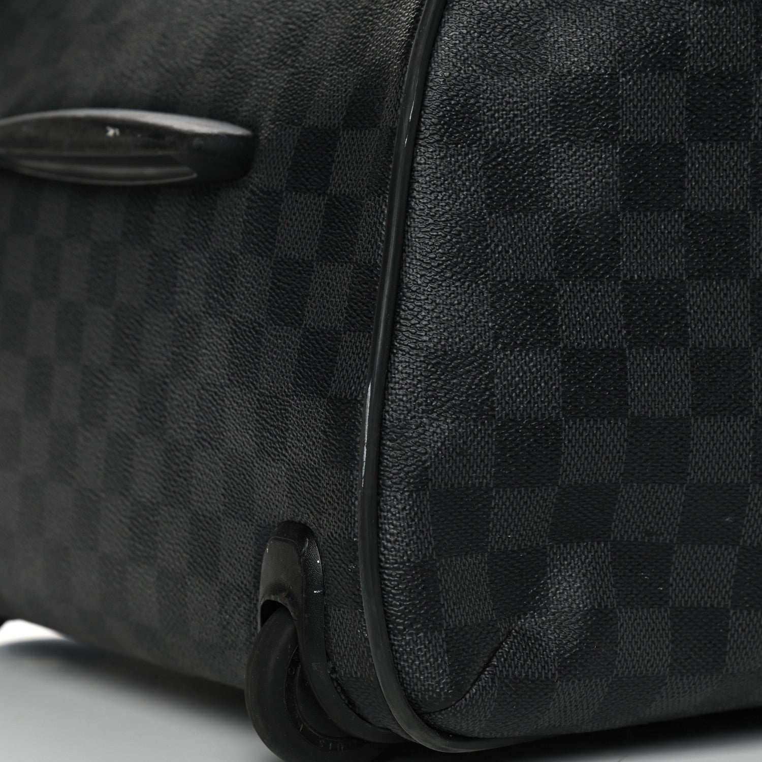 Louis Vuitton Damier Graphite Neo Eole 65 9 of 13
