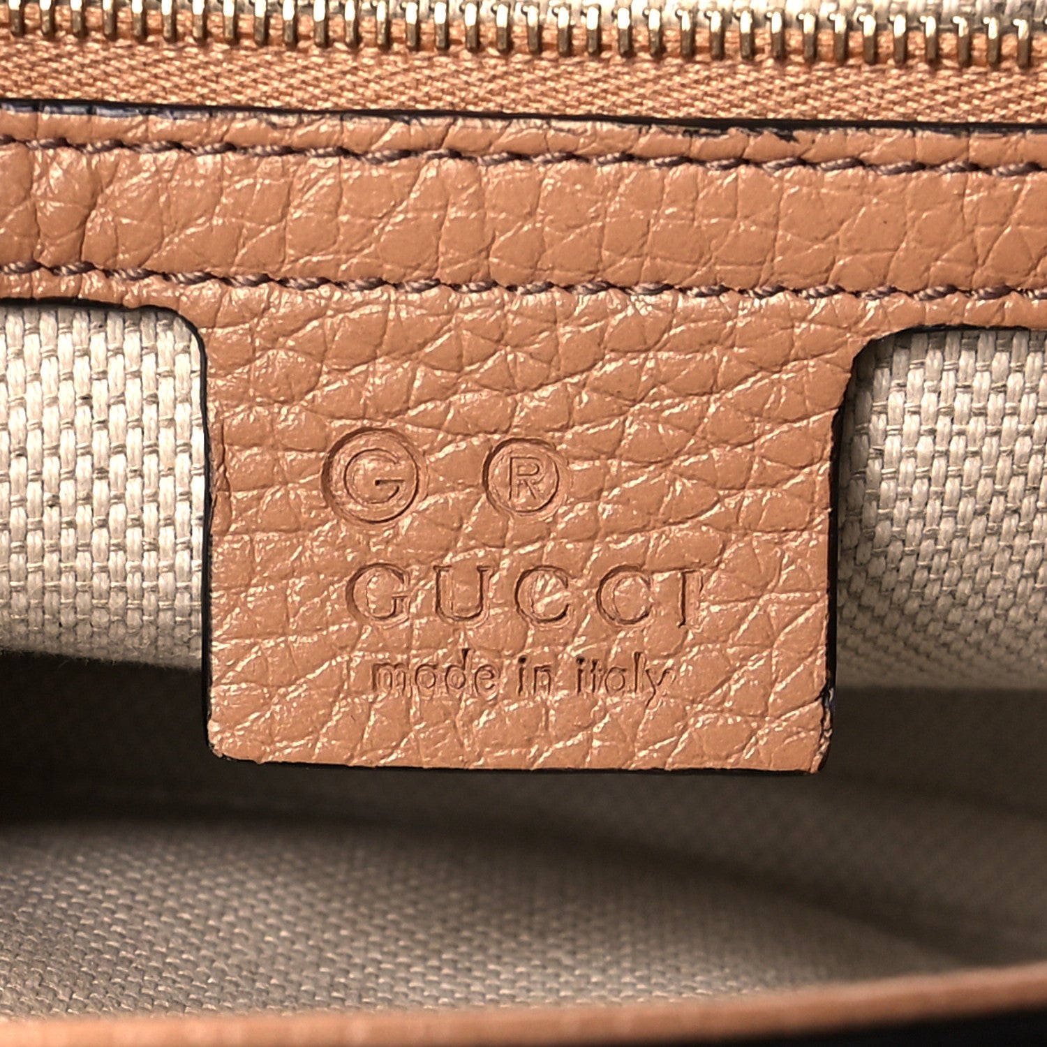 Gucci Pebbled Calfskin Medium Soho Flap Crossbody Camelia 6 of 11