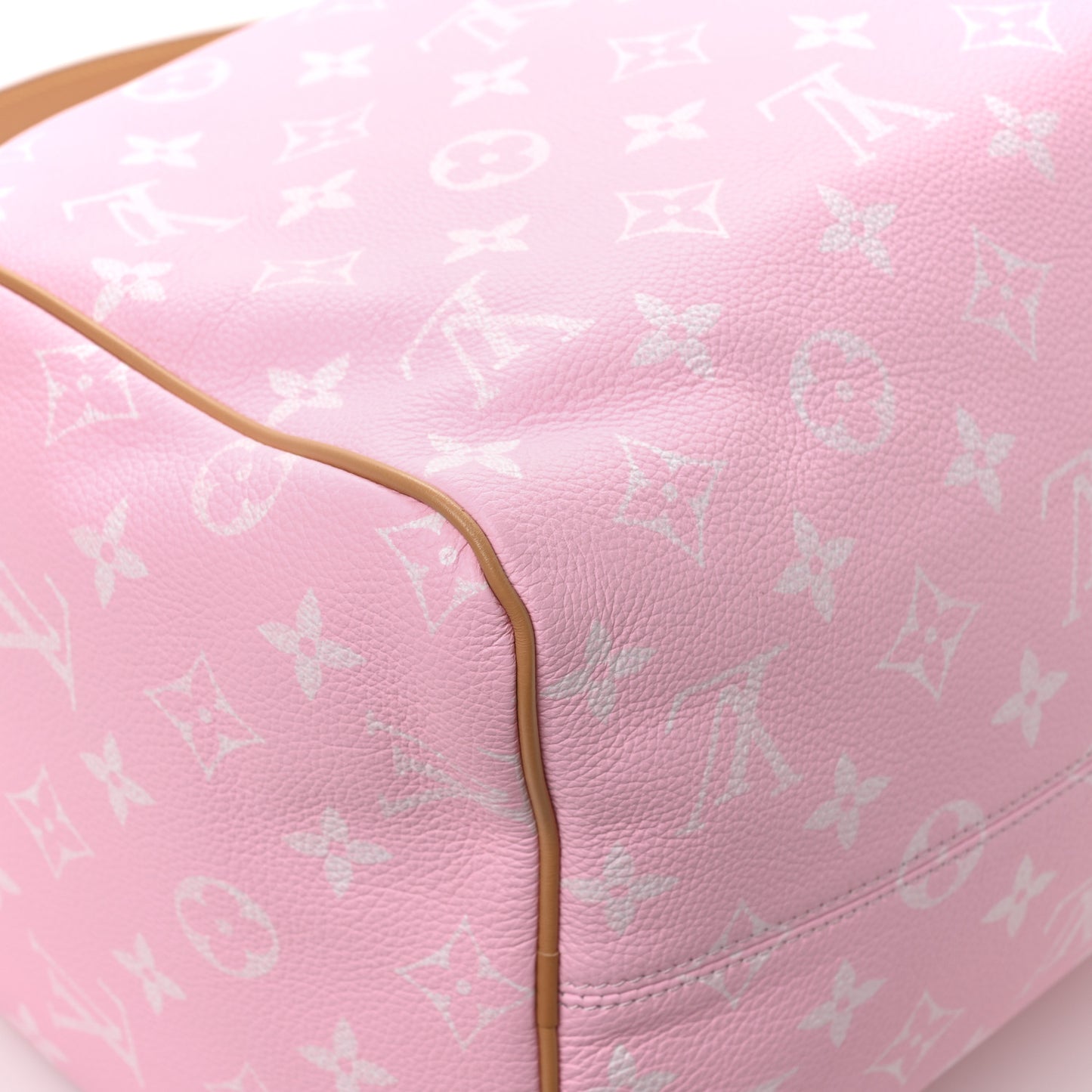 Calfskin Monogram Speedy P9 Bandouliere 40 Candy