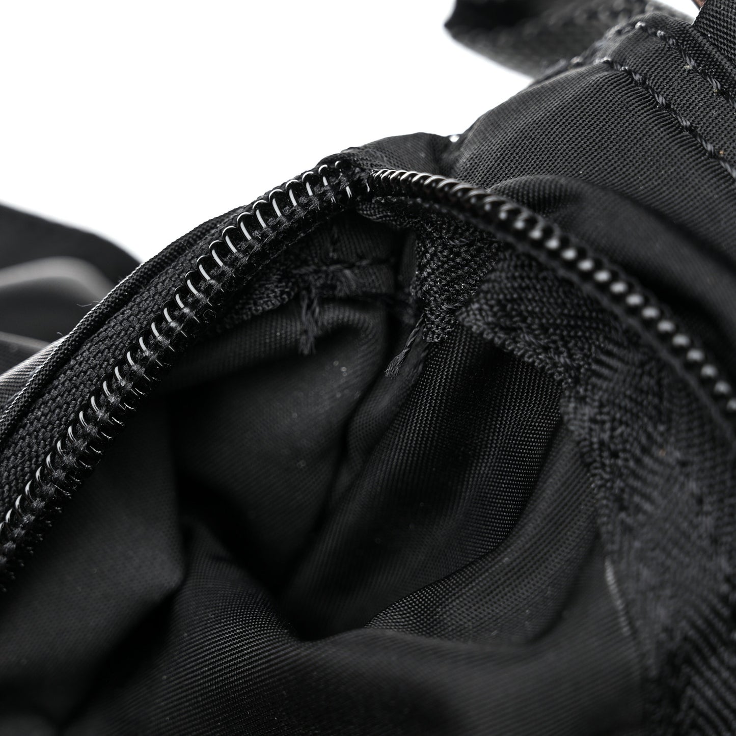 Nylon Flat Messenger Bag Black