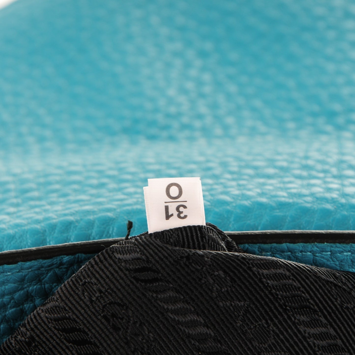 Vitello Daino Sound Twin Pocket Satchel Voyage