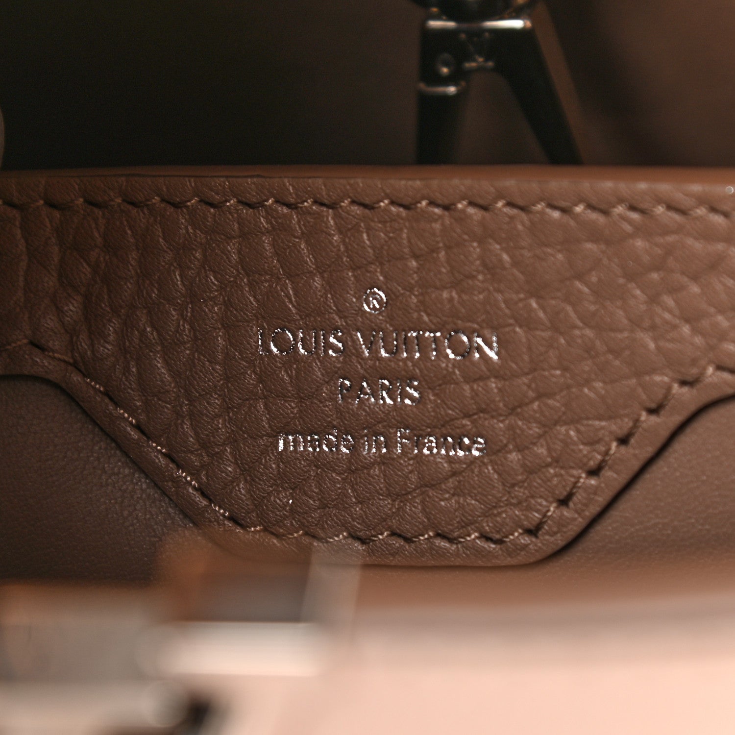 Louis Vuitton Taurillon Capucines BB Petale 6 of 11