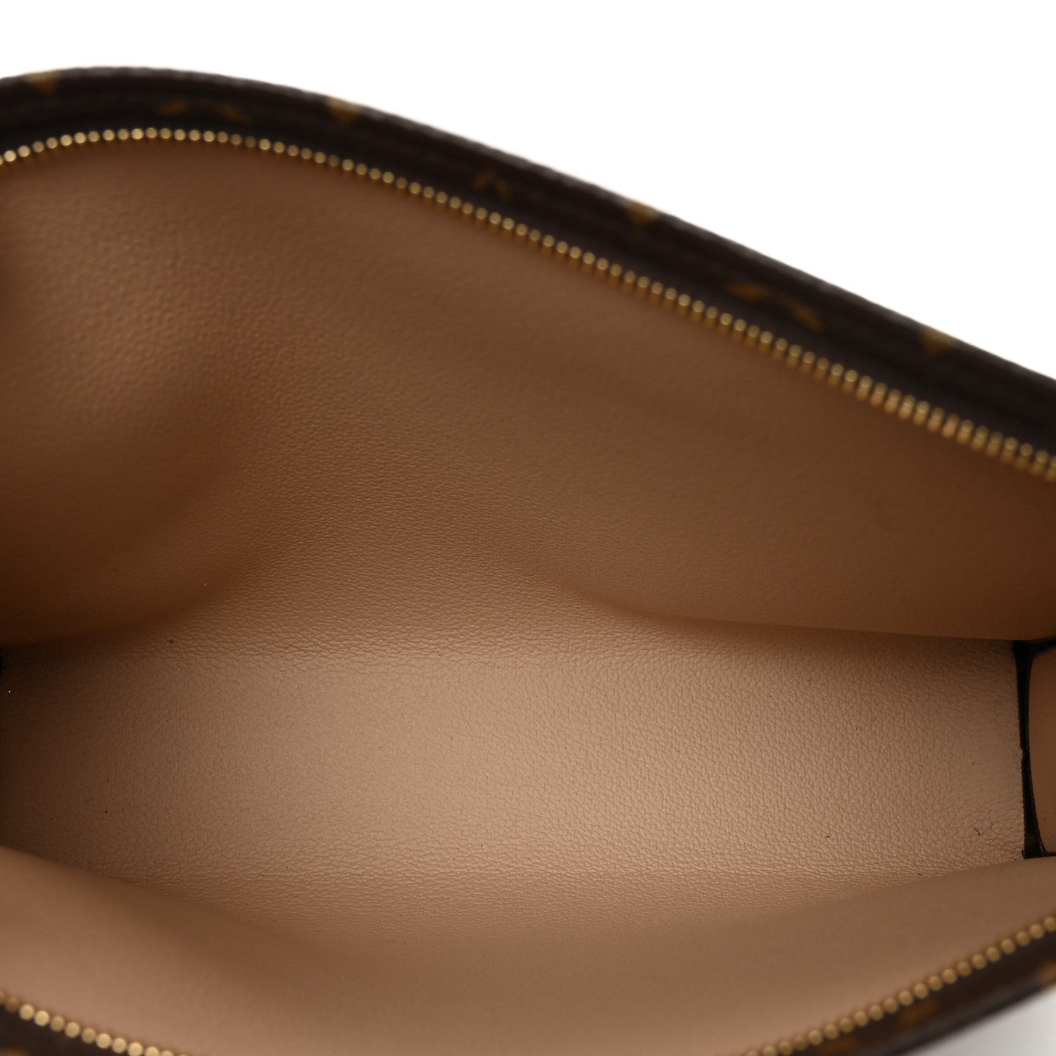 Louis Vuitton Monogram Toiletry Pouch 26 5 of 7