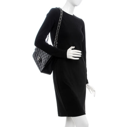 Chanel Caviar Quilted Jumbo Double Flap Black 3 of 10