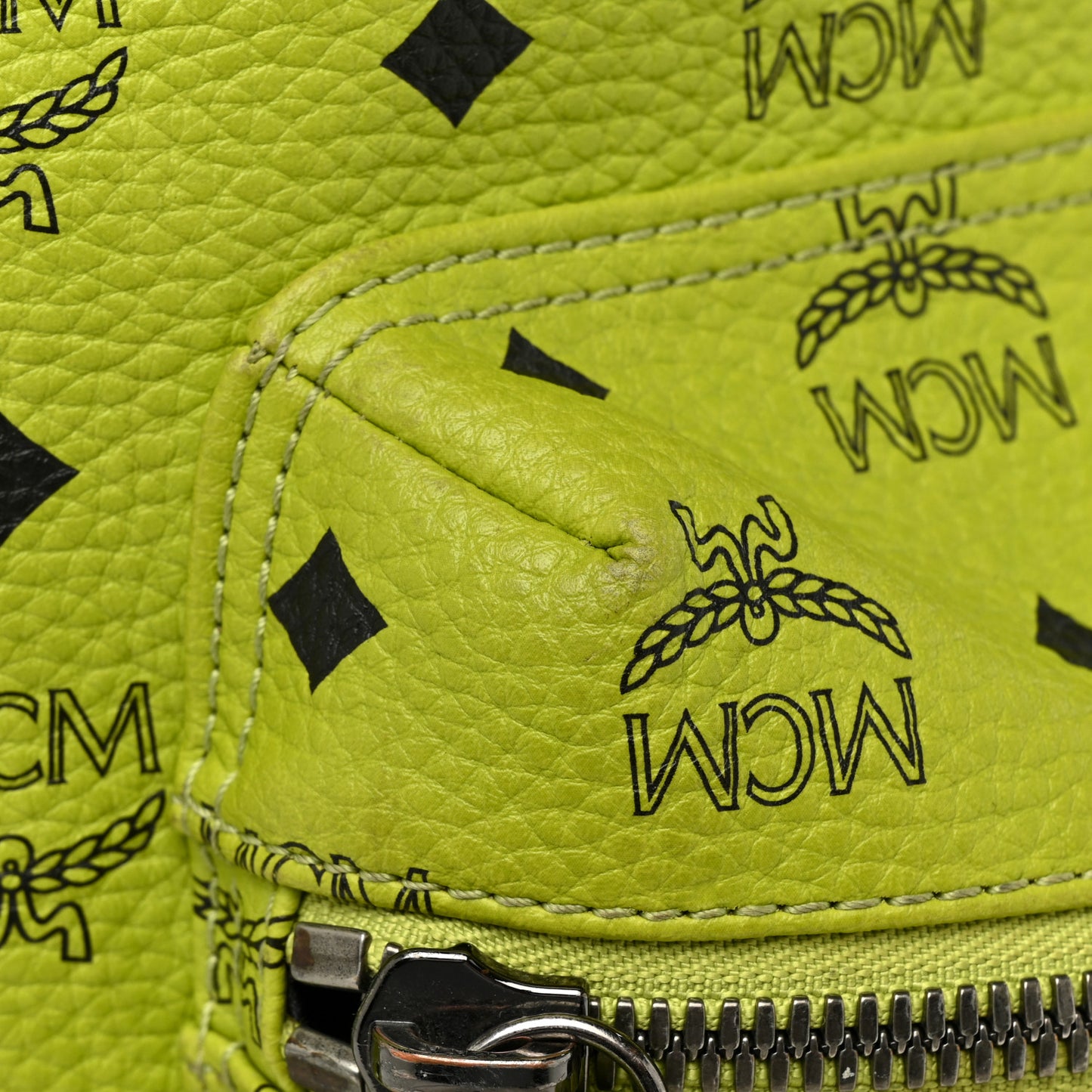 Visetos Crown Stud Large Stark Backpack Green