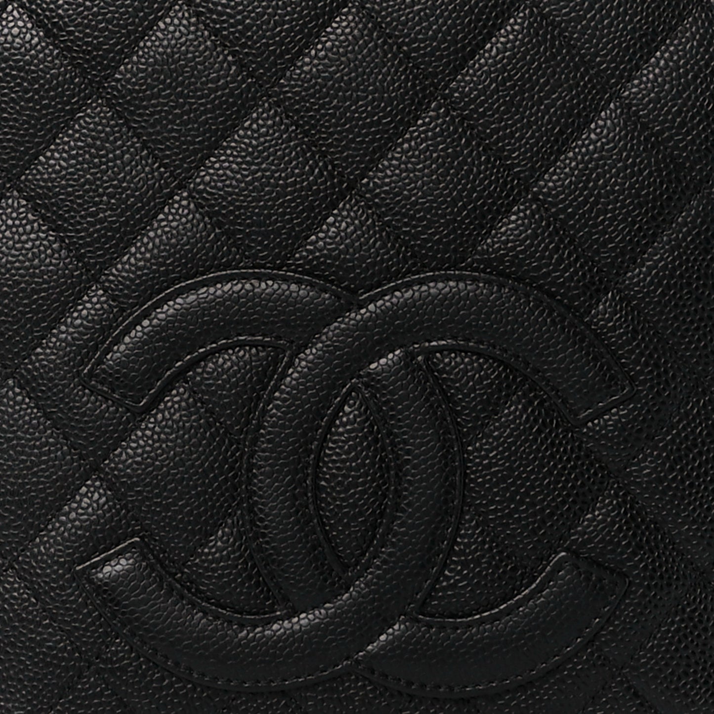 Caviar Quilted Petit Shopping Tote PST Black