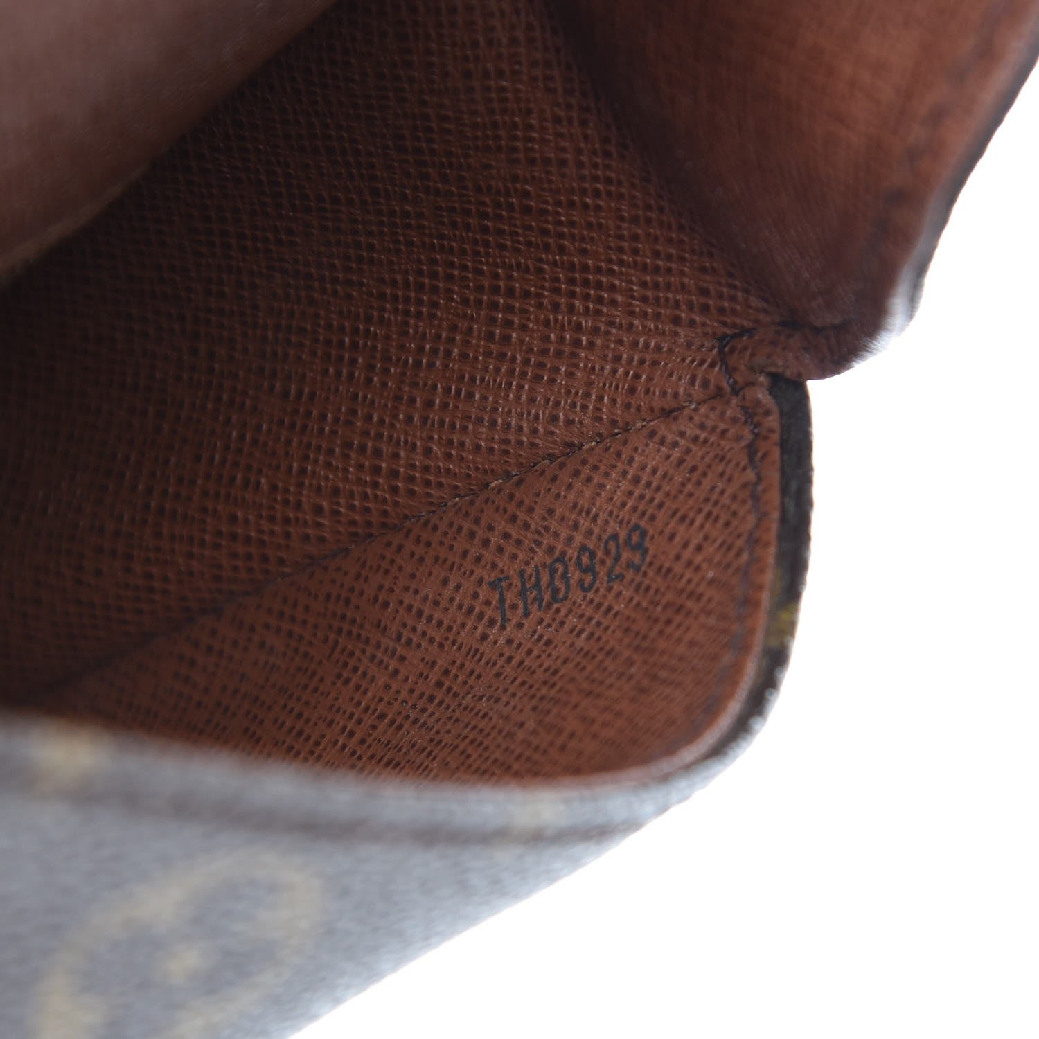 Louis Vuitton Monogram Saint Cloud MM 7 of 10