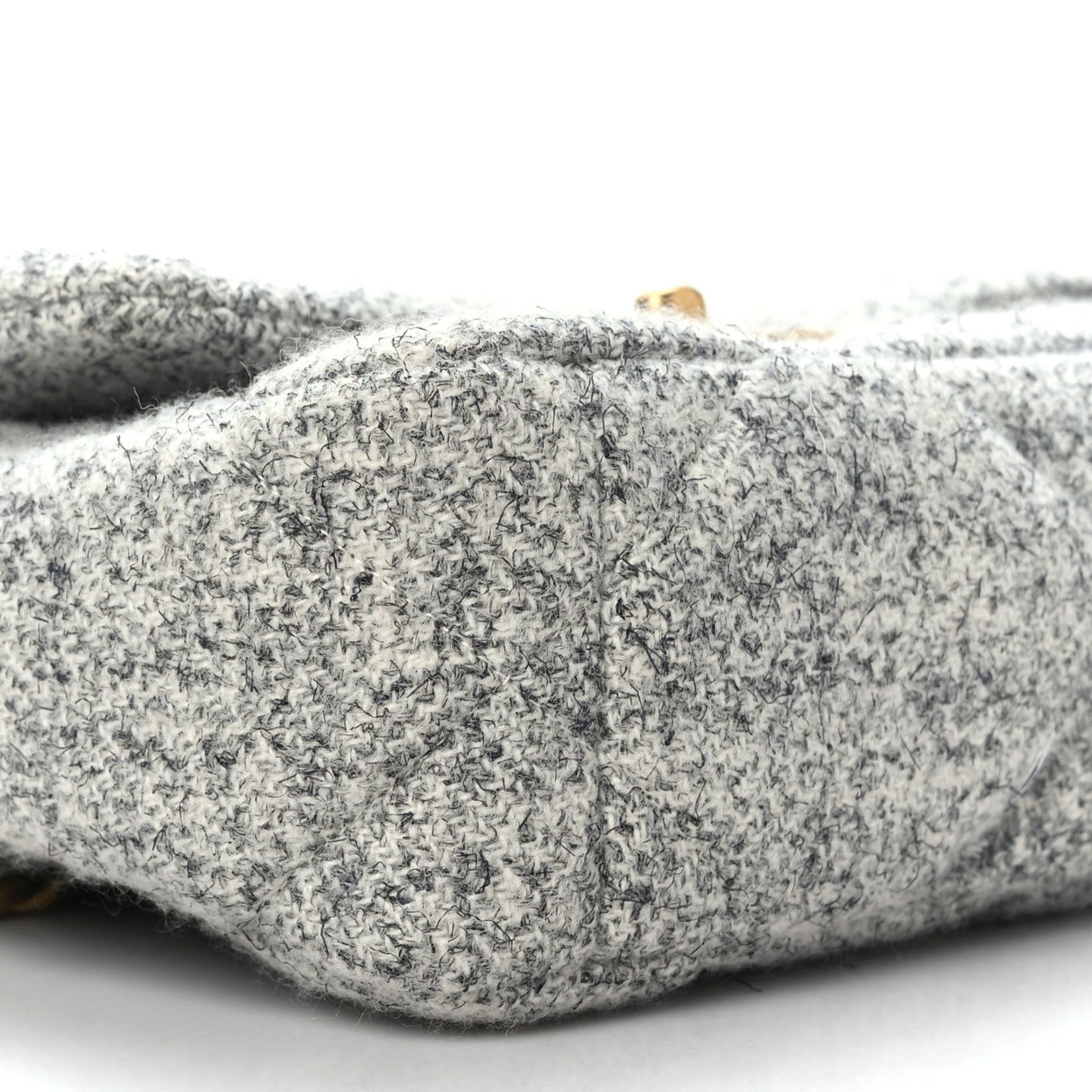 Tweed Quilted Medium Chanel 19 Flap Grey Ecru