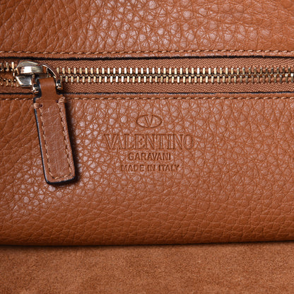 Valentino Garavani Pebbled Calfskin Large Rockstud Flip-Lock Messenger Bag Light Cuir 8 of 16