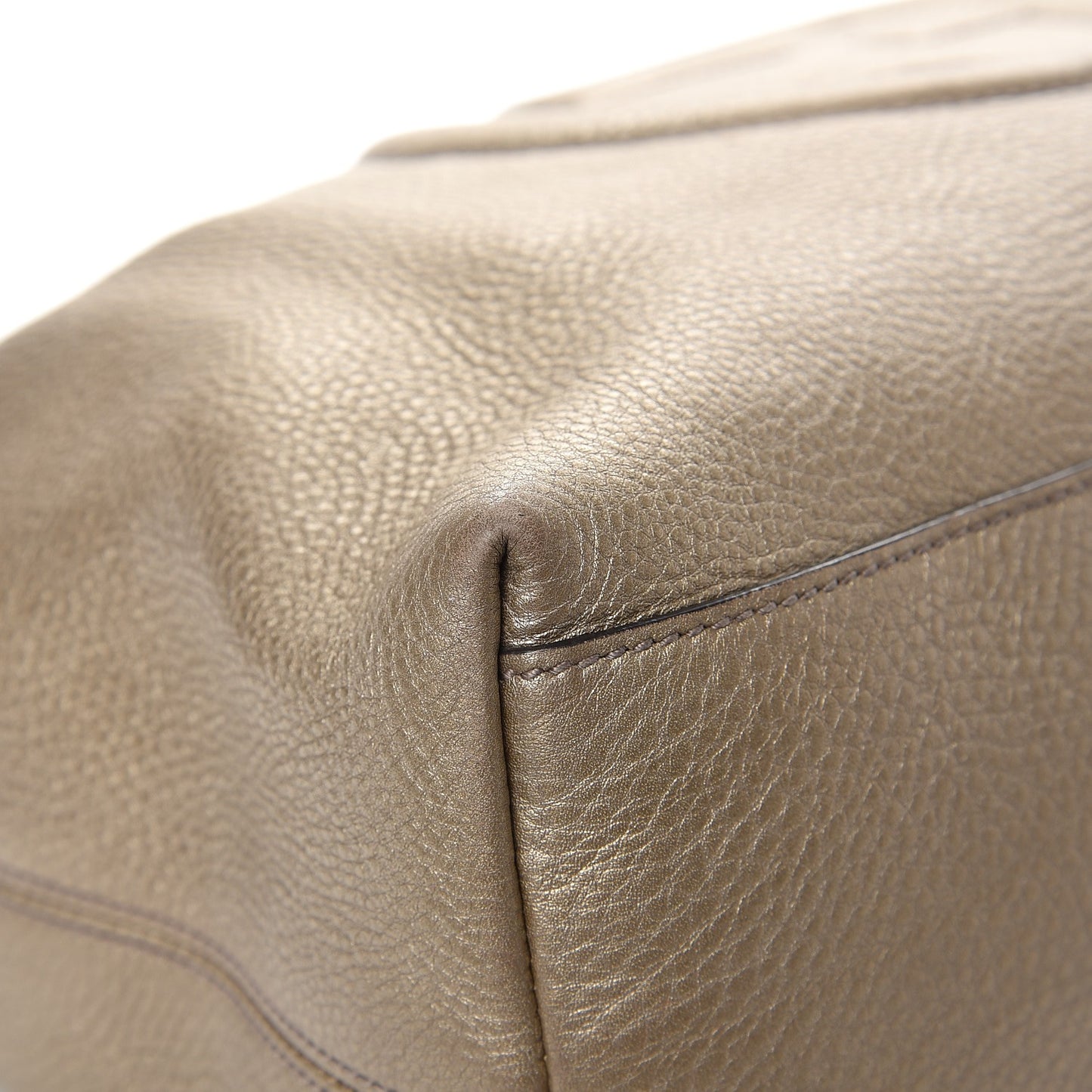 Metallic Pebbled Calfskin Medium Soho Chain Shoulder Bag Golden Beige