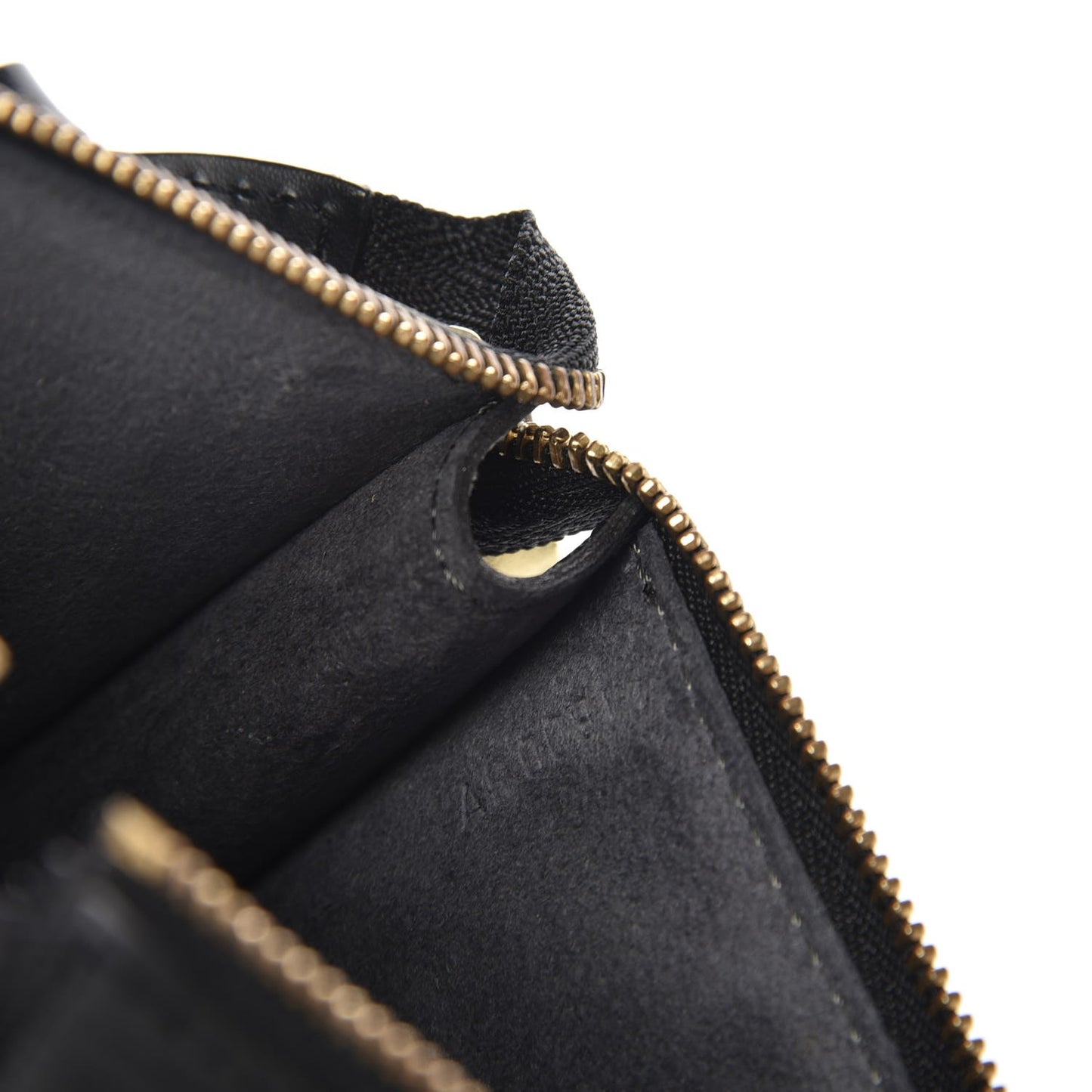 Epi Pochette Accessories 24 Black