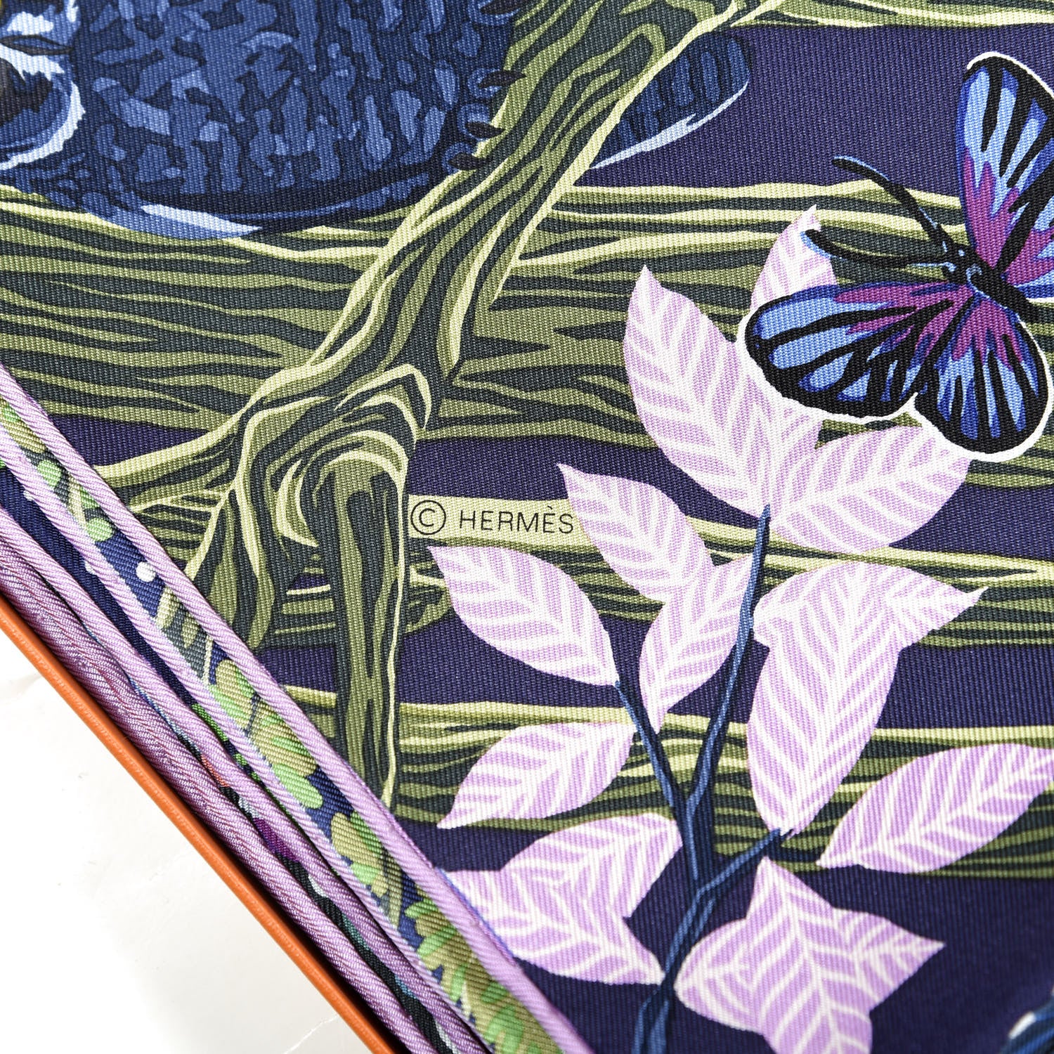 Hermes Silk Into The Canadian Wild Scarf 90 Marine Vert Rosa 3 of 4