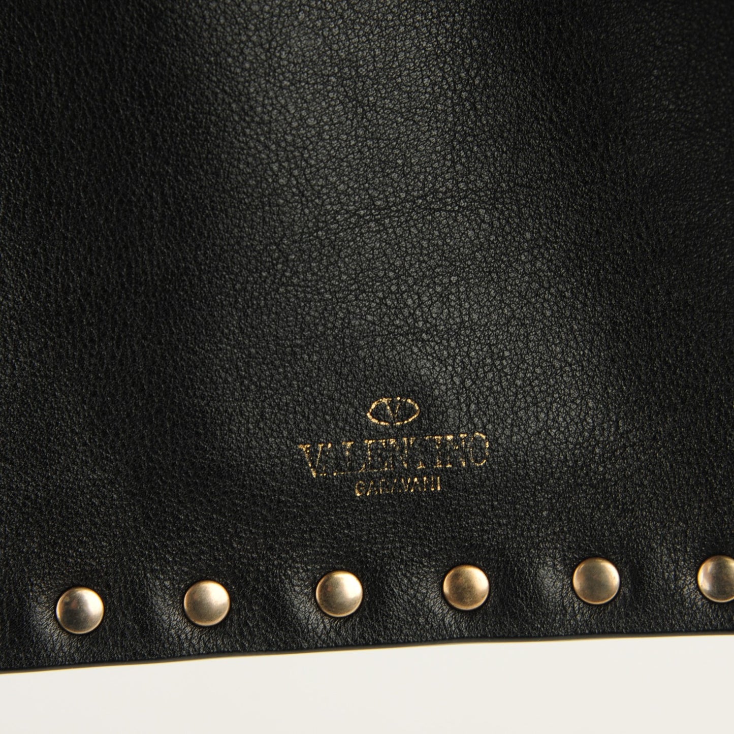Vitello Large Rockstud Zip Pouch Black