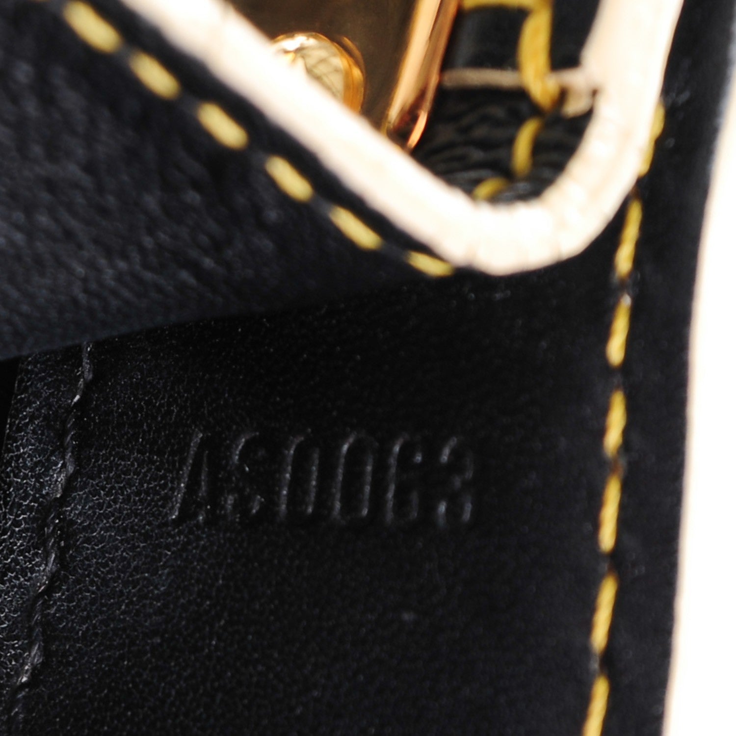Louis Vuitton Suhali Le Fabuleux Black 7 of 7
