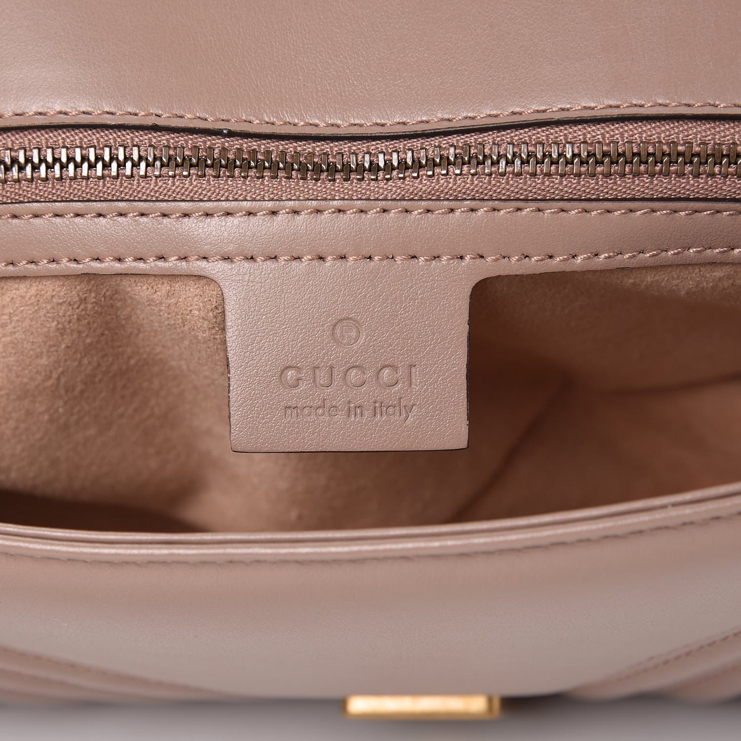 Calfskin Matelasse Small GG Marmont Shoulder Bag Porcelain Rose