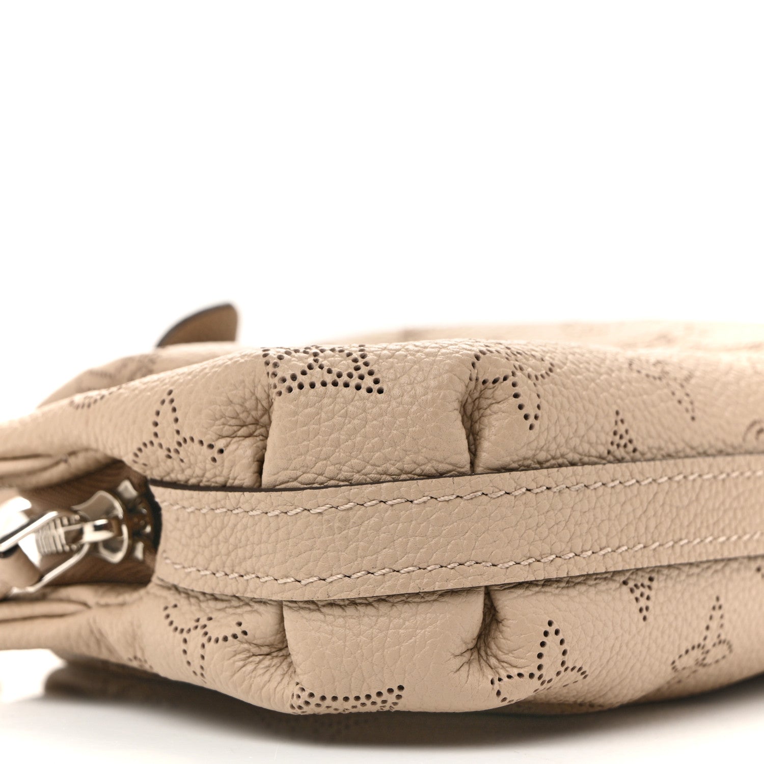 Louis Vuitton Mahina Scala Mini Pouch Galet 8 of 12