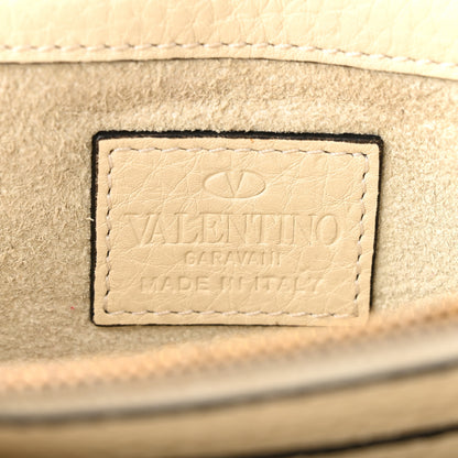 Valentino Garavani Grained Calfskin Rockstud Rolling Wallet on Chain Light Ivory 6 of 10