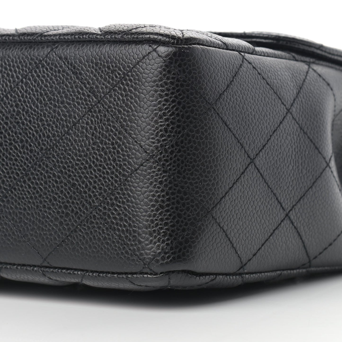 Caviar Quilted Jumbo Single Flap Black