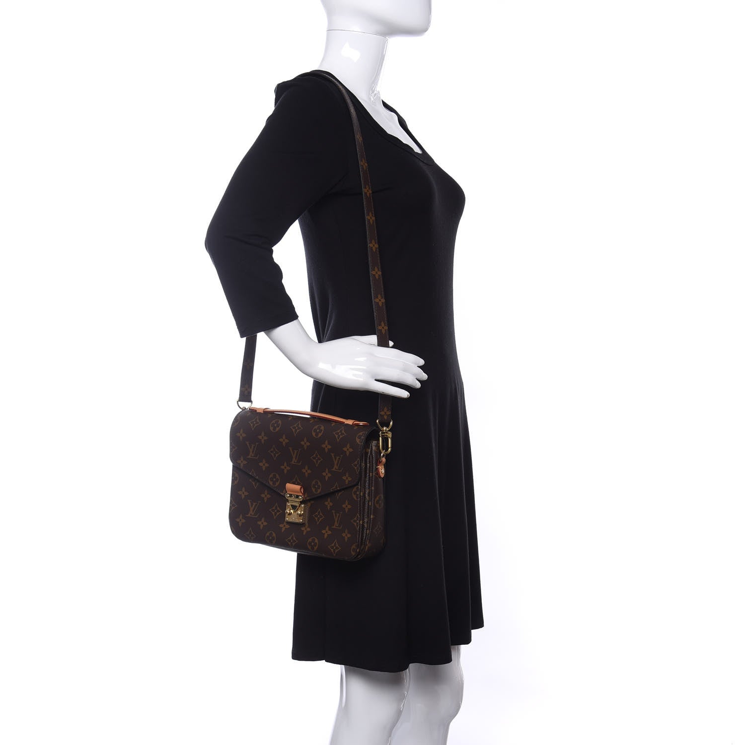 Louis Vuitton Monogram Pochette Metis 2 of 11