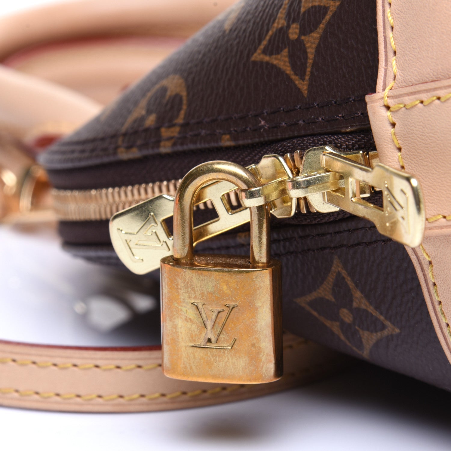 Louis Vuitton Monogram Alma BB 11 of 13