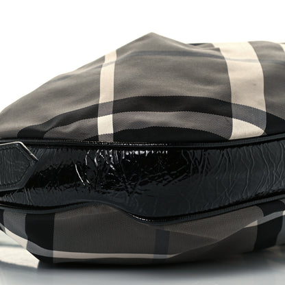 Burberry Beat Check Small Brooklyn Hobo Black 10 of 11