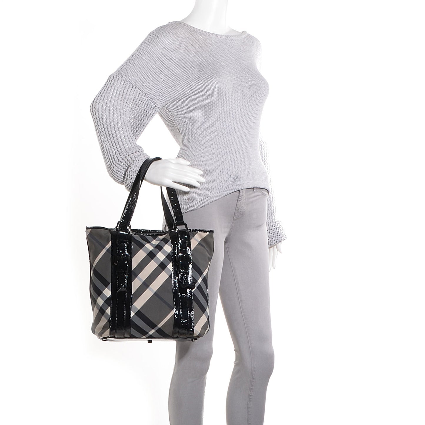 Nylon Beat Check Medium Victoria Tote Black