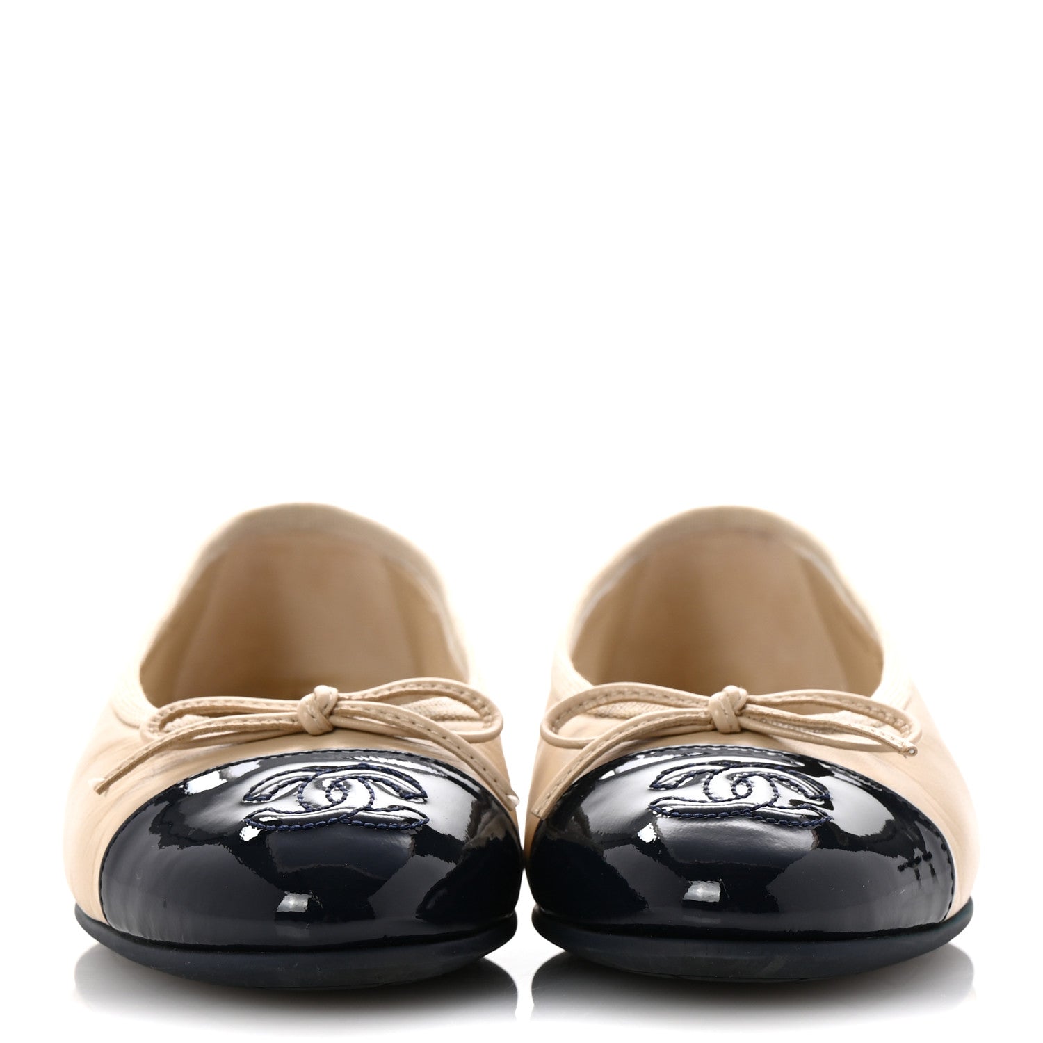 Chanel Goatskin Patent Calfskin Cap Toe CC Ballerina Flats 35.5 Light Beige Navy Blue 3 of 11