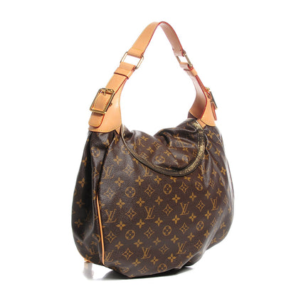 Louis Vuitton Monogram Kalahari GM 3 of 7