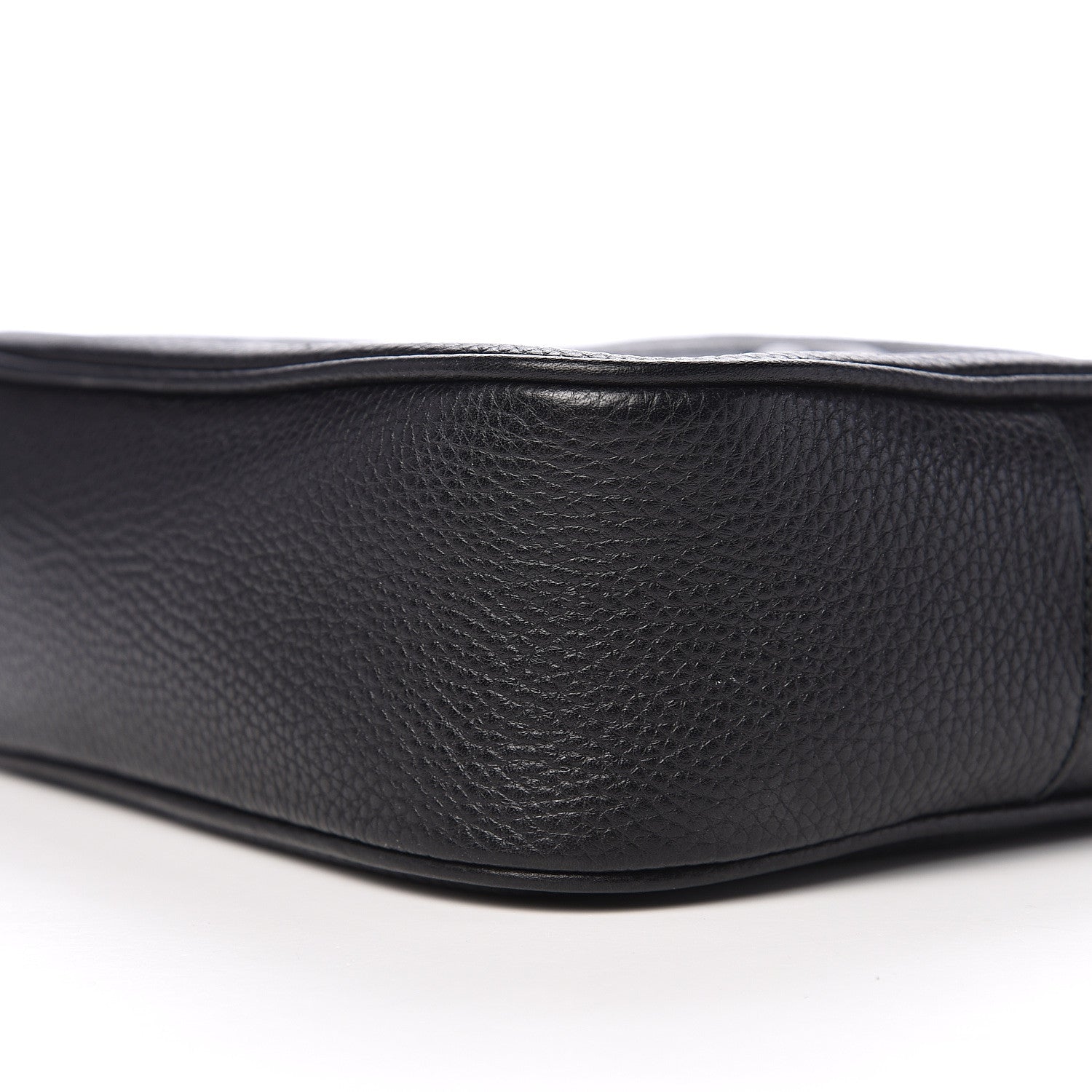 Gucci Pebbled Calfskin Small Soho Disco Bag Black 8 of 9