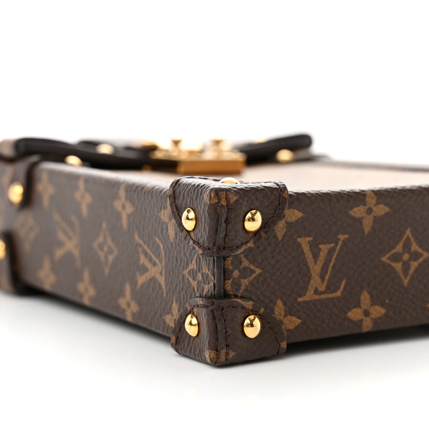 Reverse Monogram Pochette Trunk Verticale