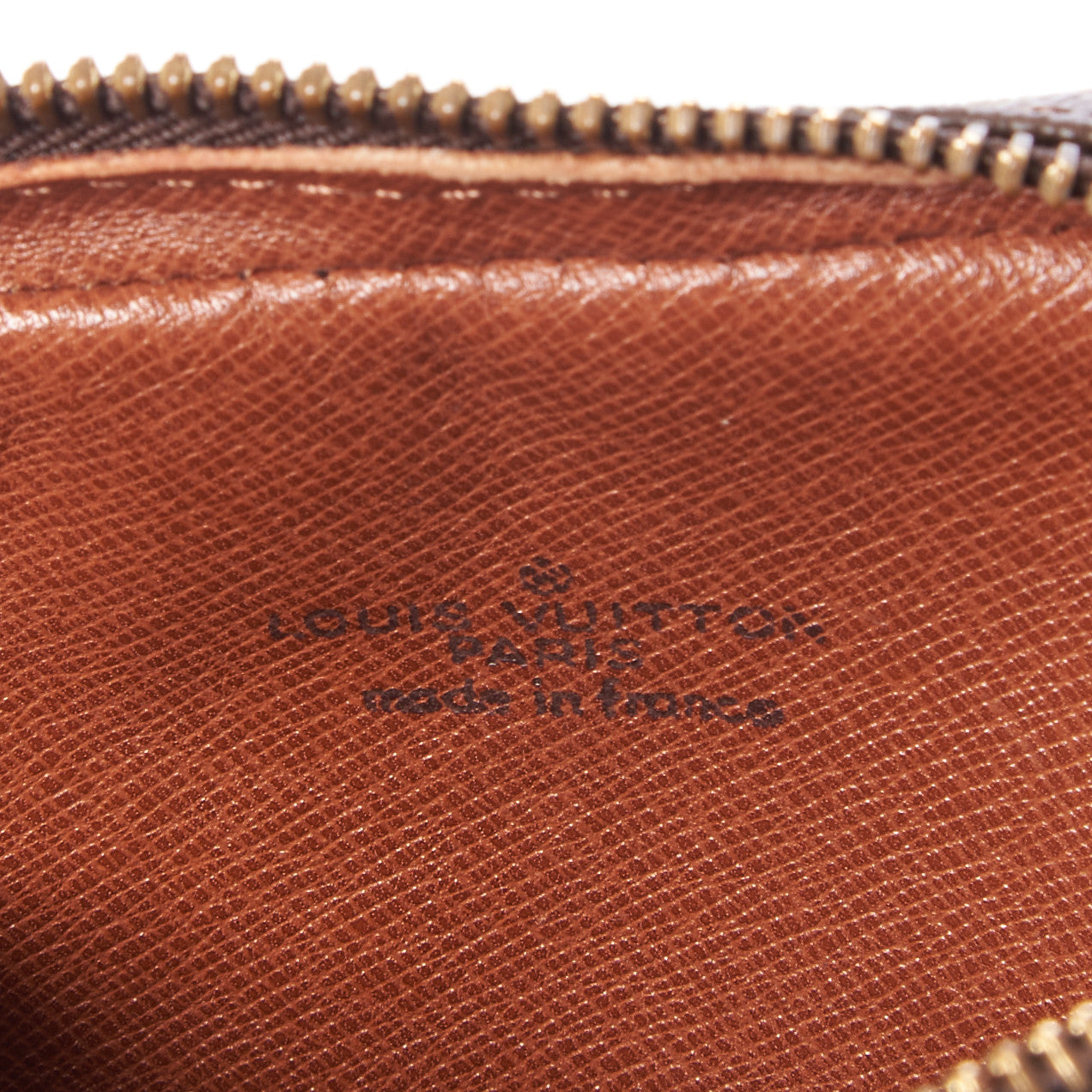 Louis Vuitton Monogram Danube 15 7 of 7