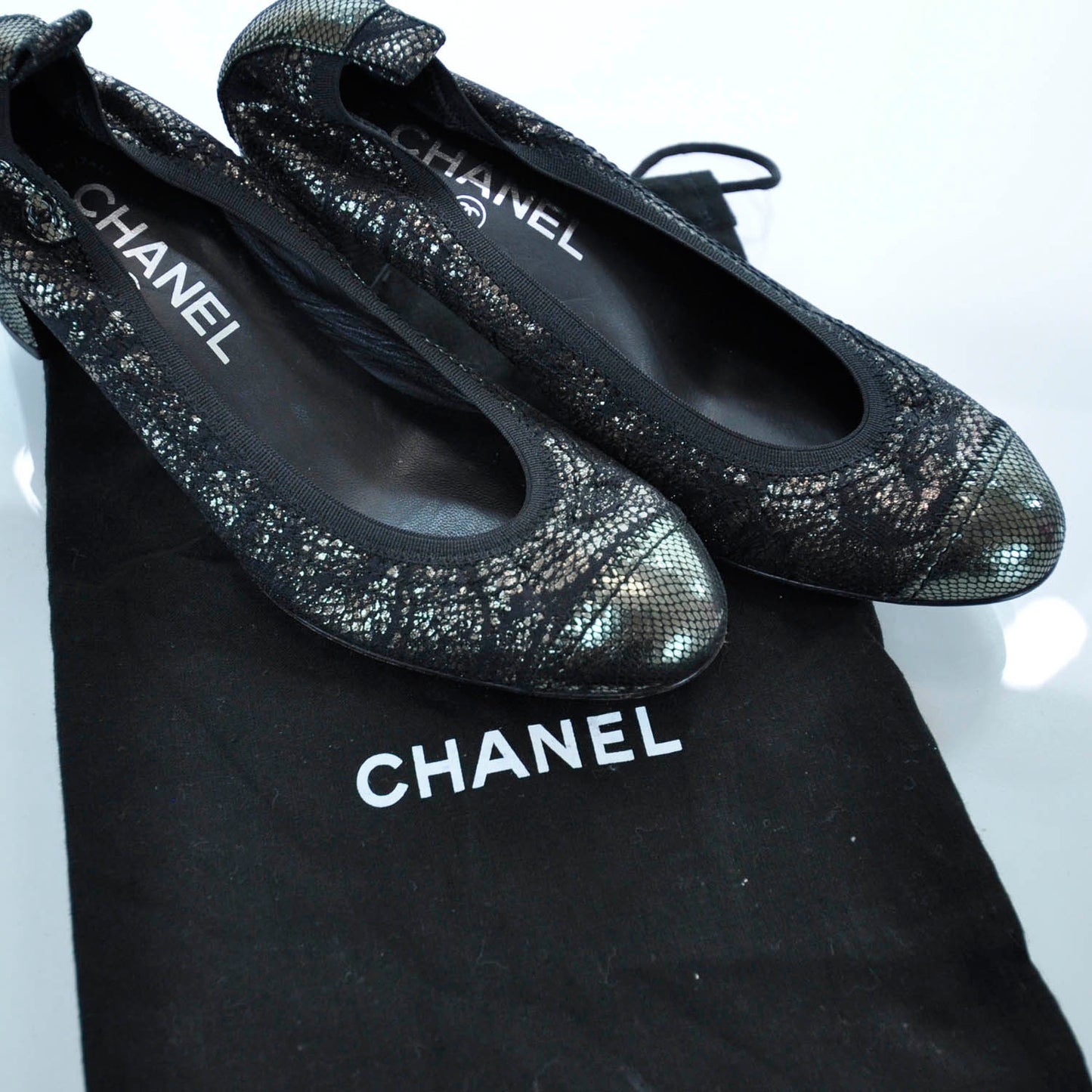 Snakeskin Embossed Cap Toe Lace Overlay Elastic Heels 35.5