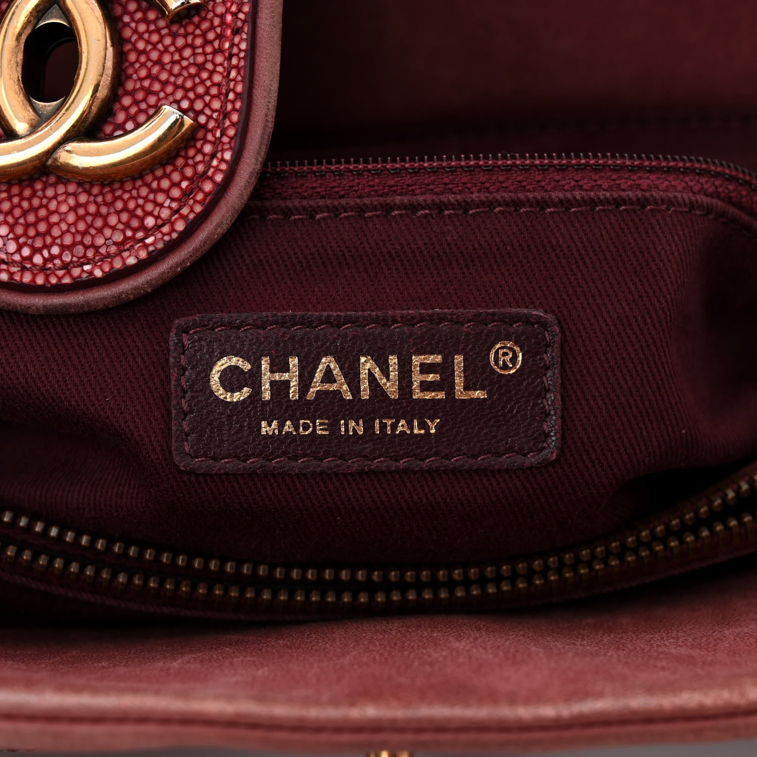 Chanel Glazed Calfskin Stingray Bindi CC Tote Red 6 of 16