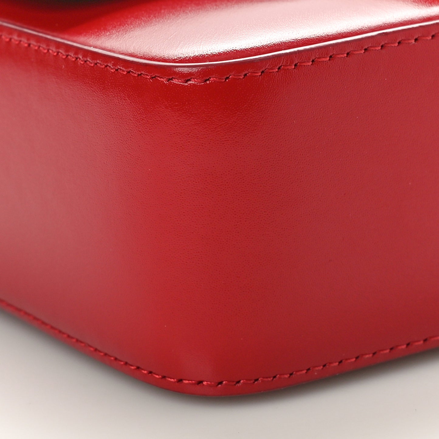 Box Calfskin Small 4G Cube Chain Shoulder Bag Dark Red