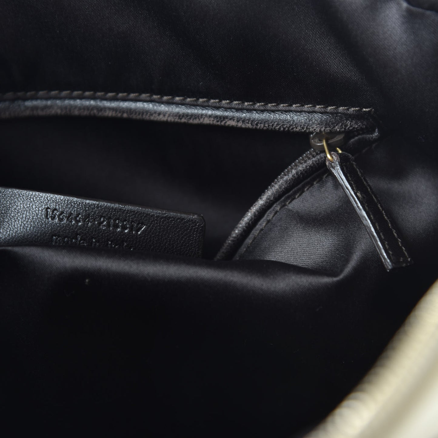 Calfskin Large Muse Ivory