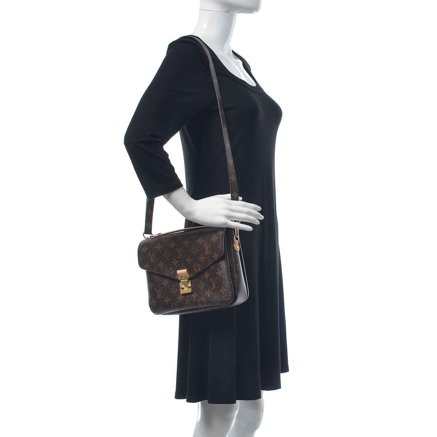 Louis Vuitton Monogram Pochette Metis 2 of 9
