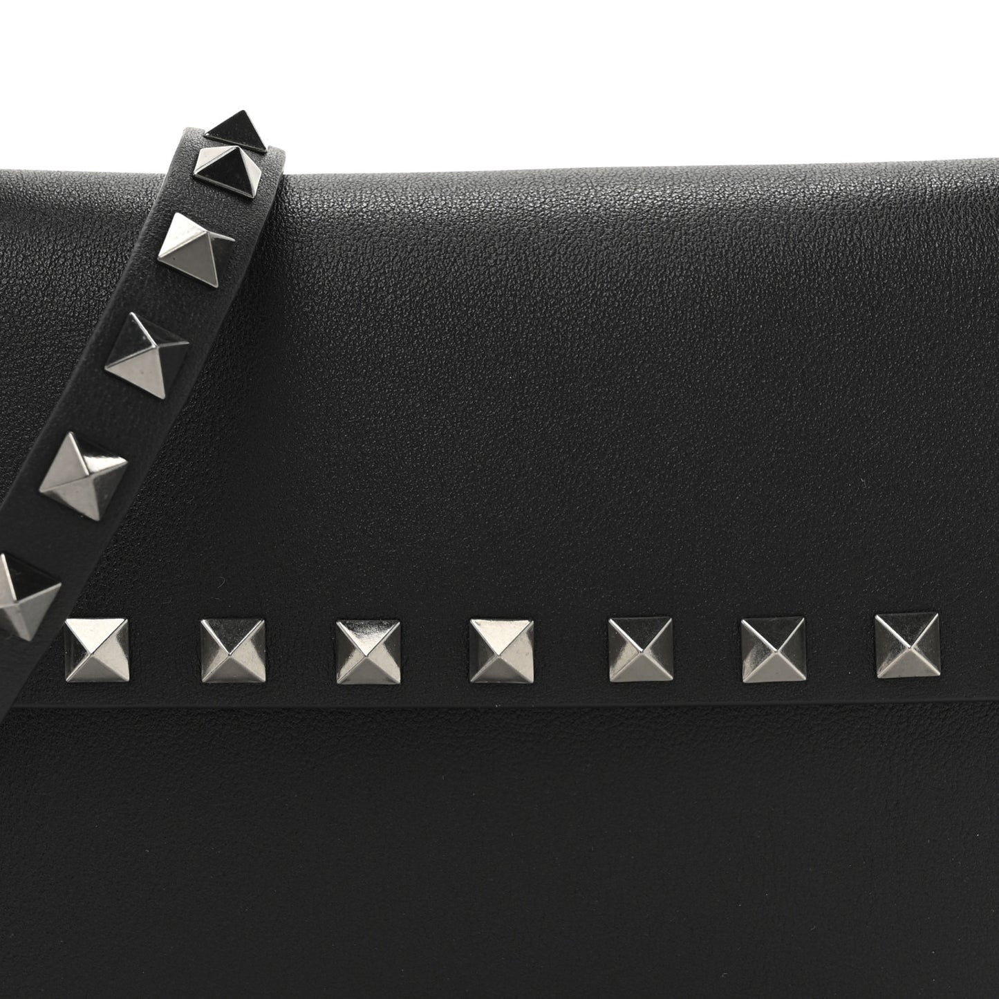 Grainy Calfskin Rockstud Crossbody Pouch Black