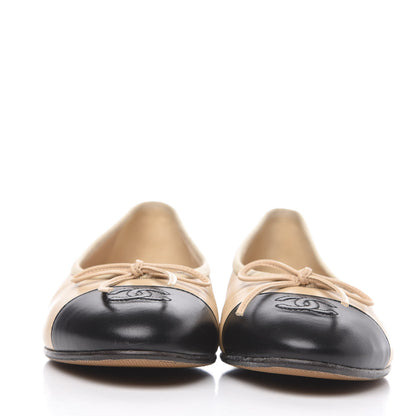 Chanel Lambskin Cap Toe CC Ballerina Flats 39 Beige Black 2 of 10