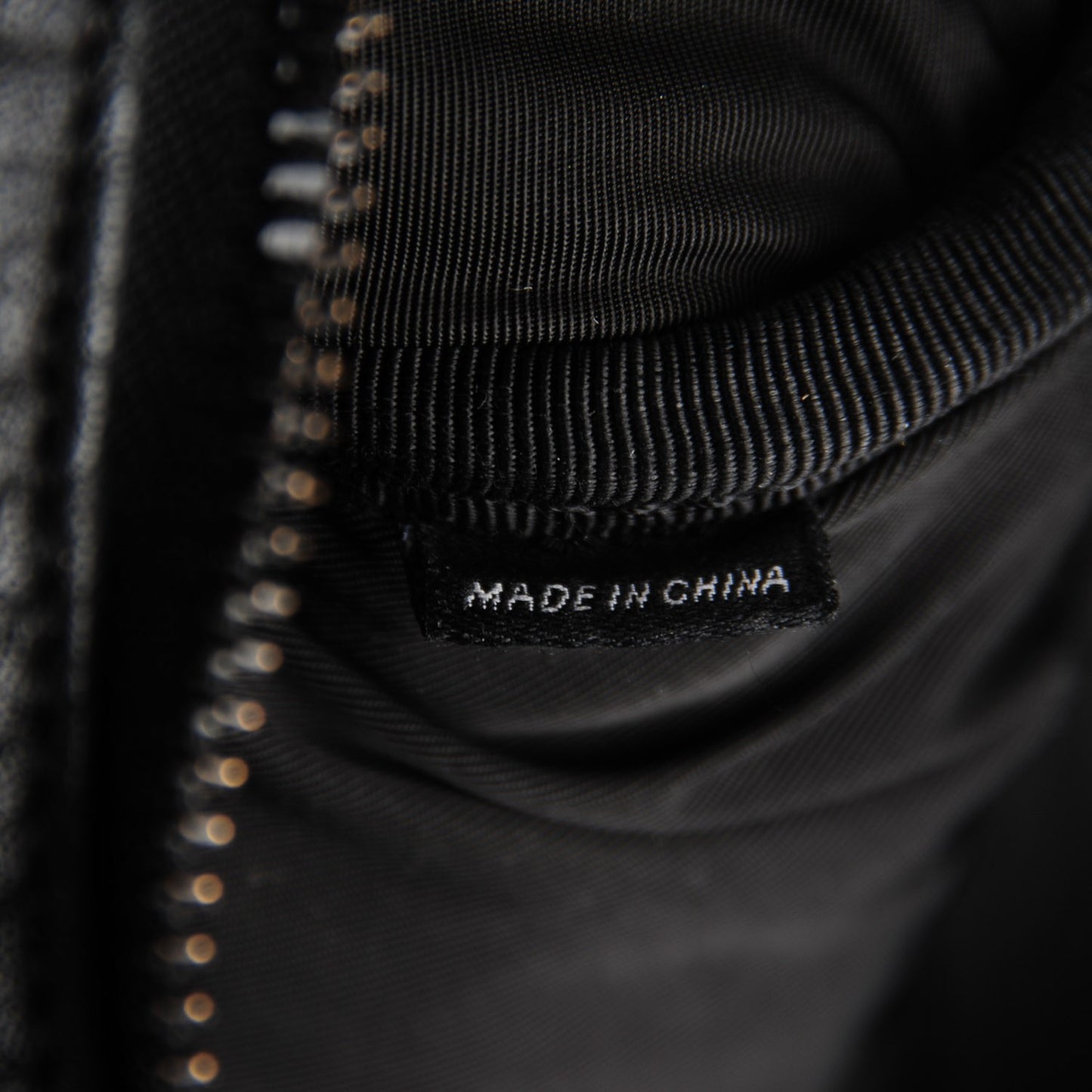 Pebbled Lambskin Rockie Black Iridescent Hardware