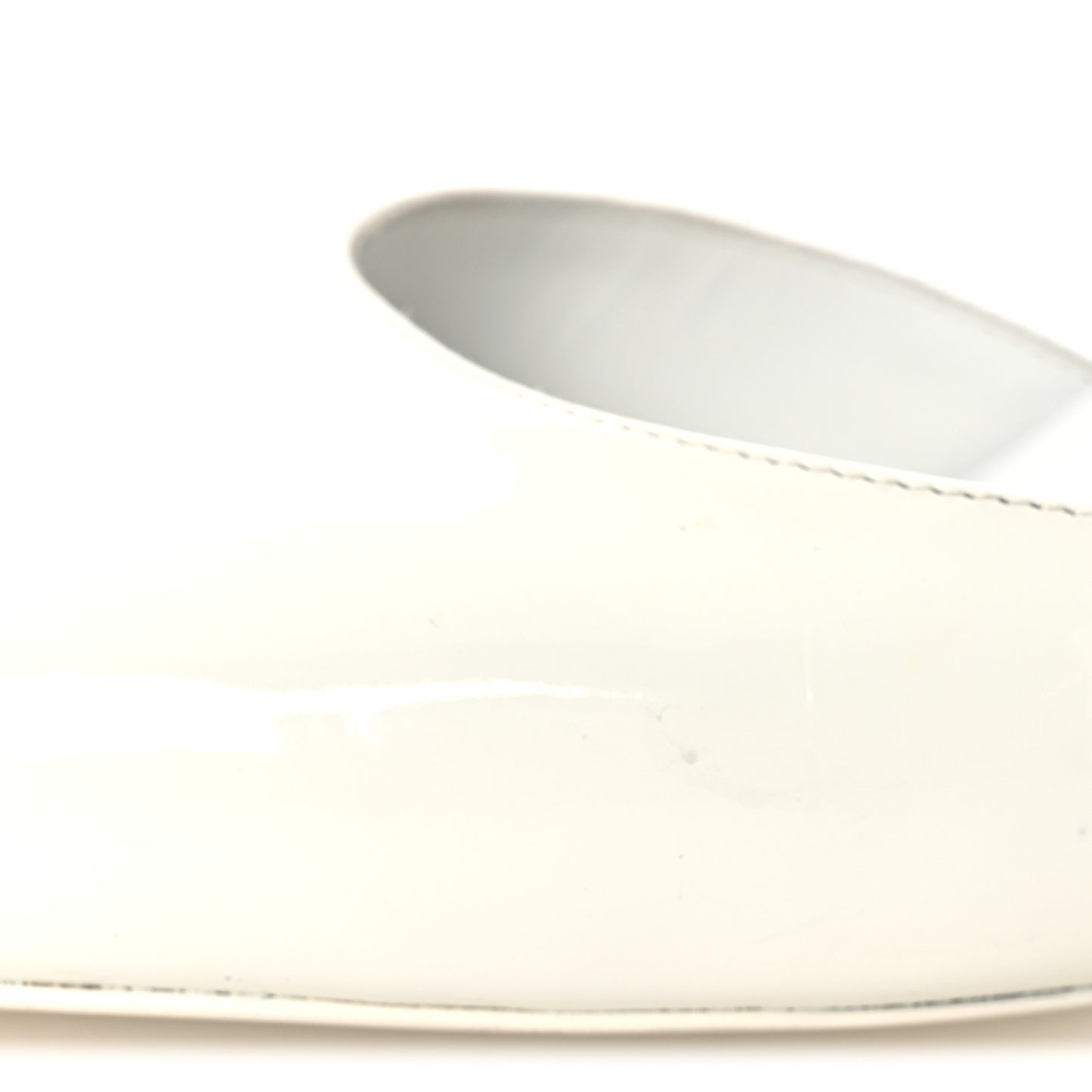 Patent Calfskin CC Pumps 37 White Black
