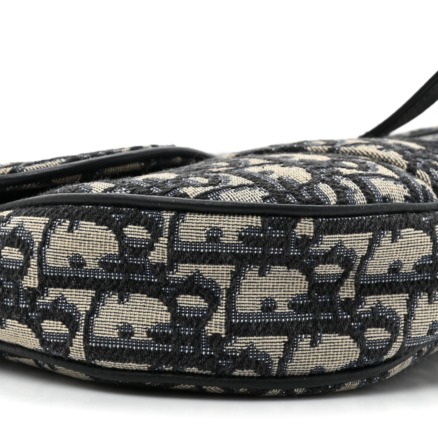 Oblique Mens Saddle Bag Black