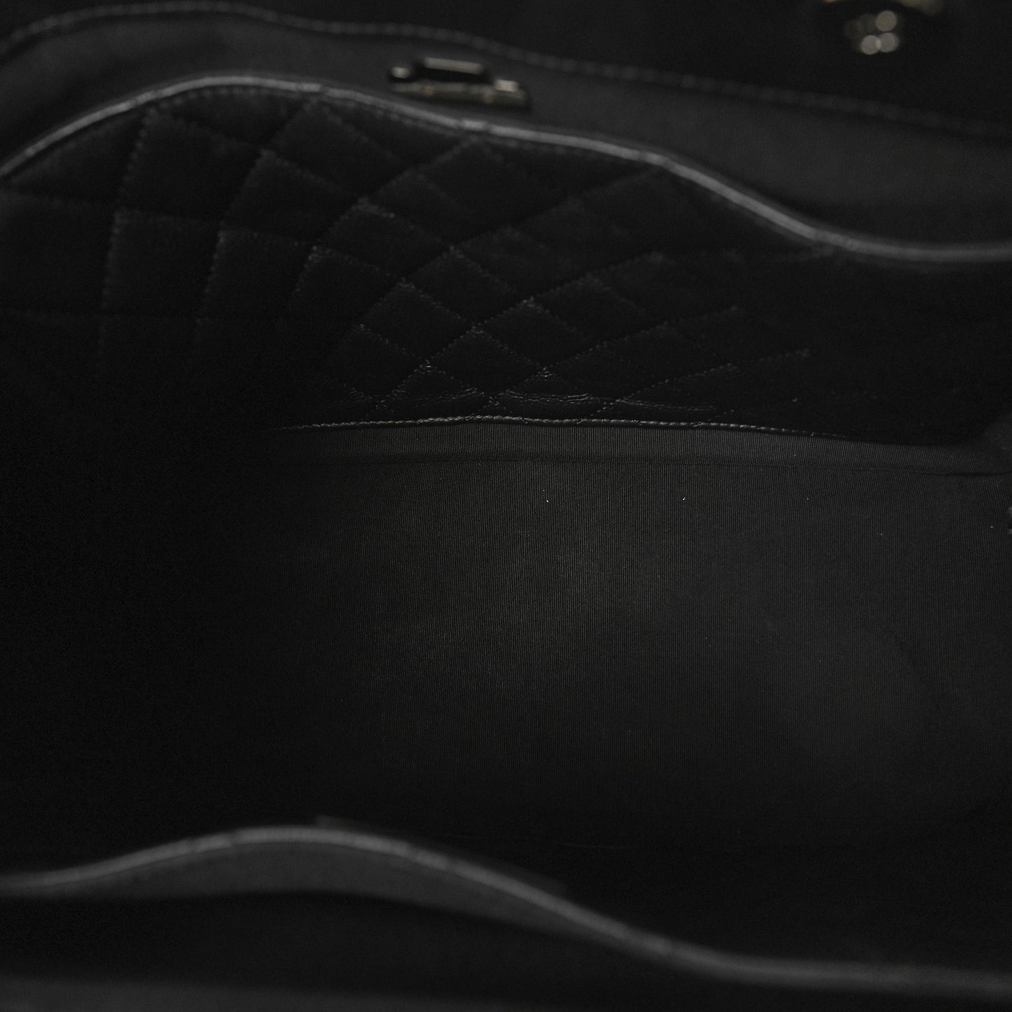 Caviar Quilted Large CC Box Shopping Tote Black