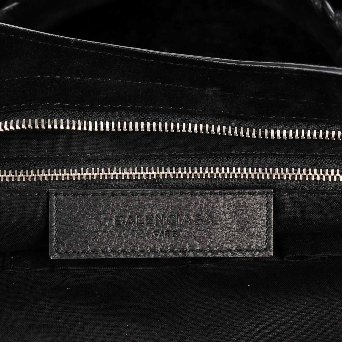 Shearling Suede Classic Hardware City Black