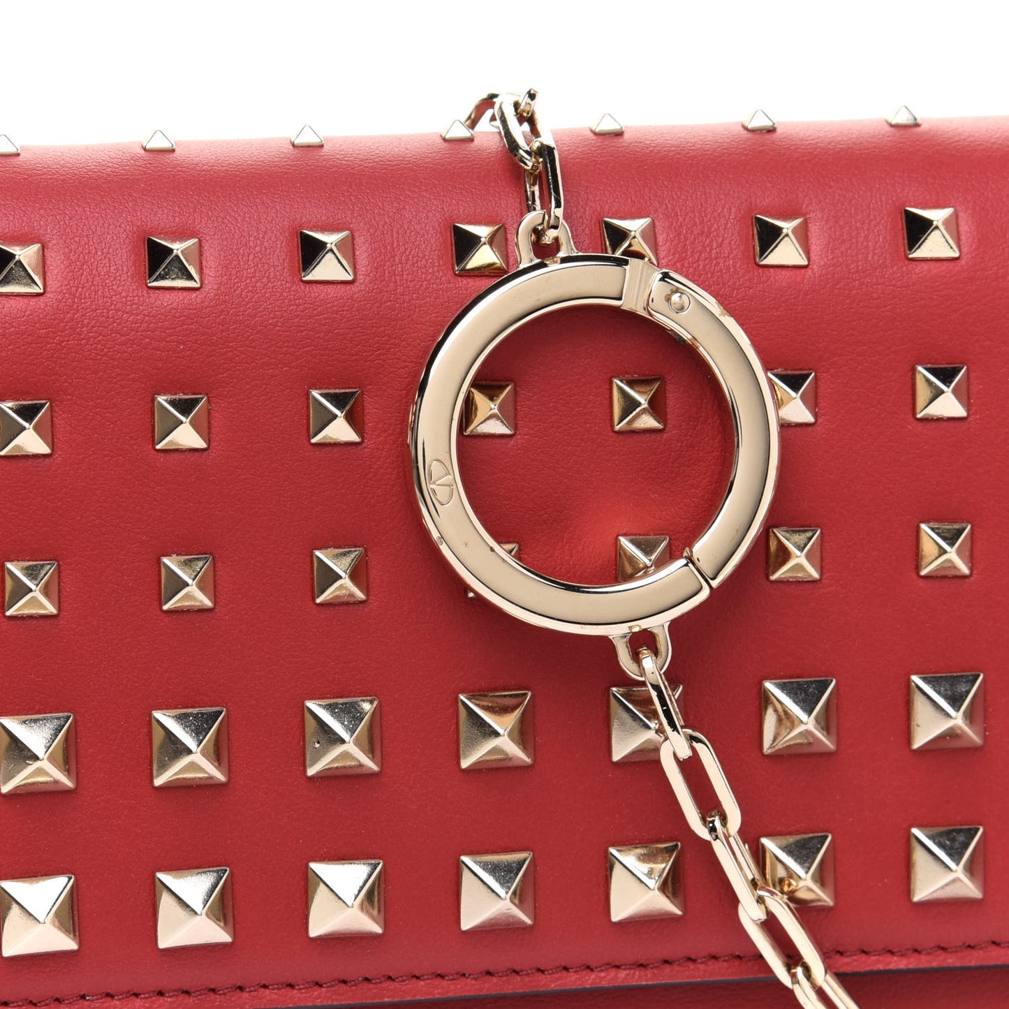 Vitello Rockstud Carry Secrets Continental Wallet On Chain Red