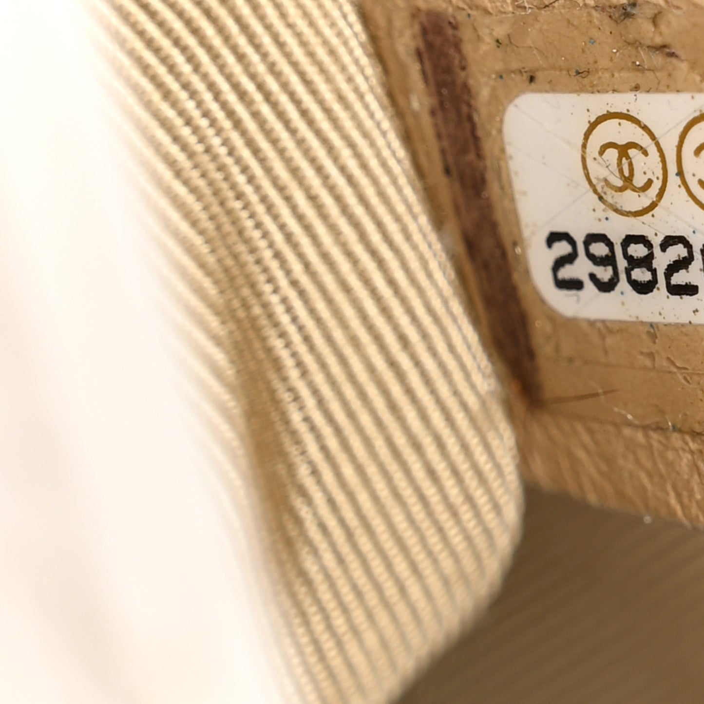 Calfskin Quilted Enchained Flap White