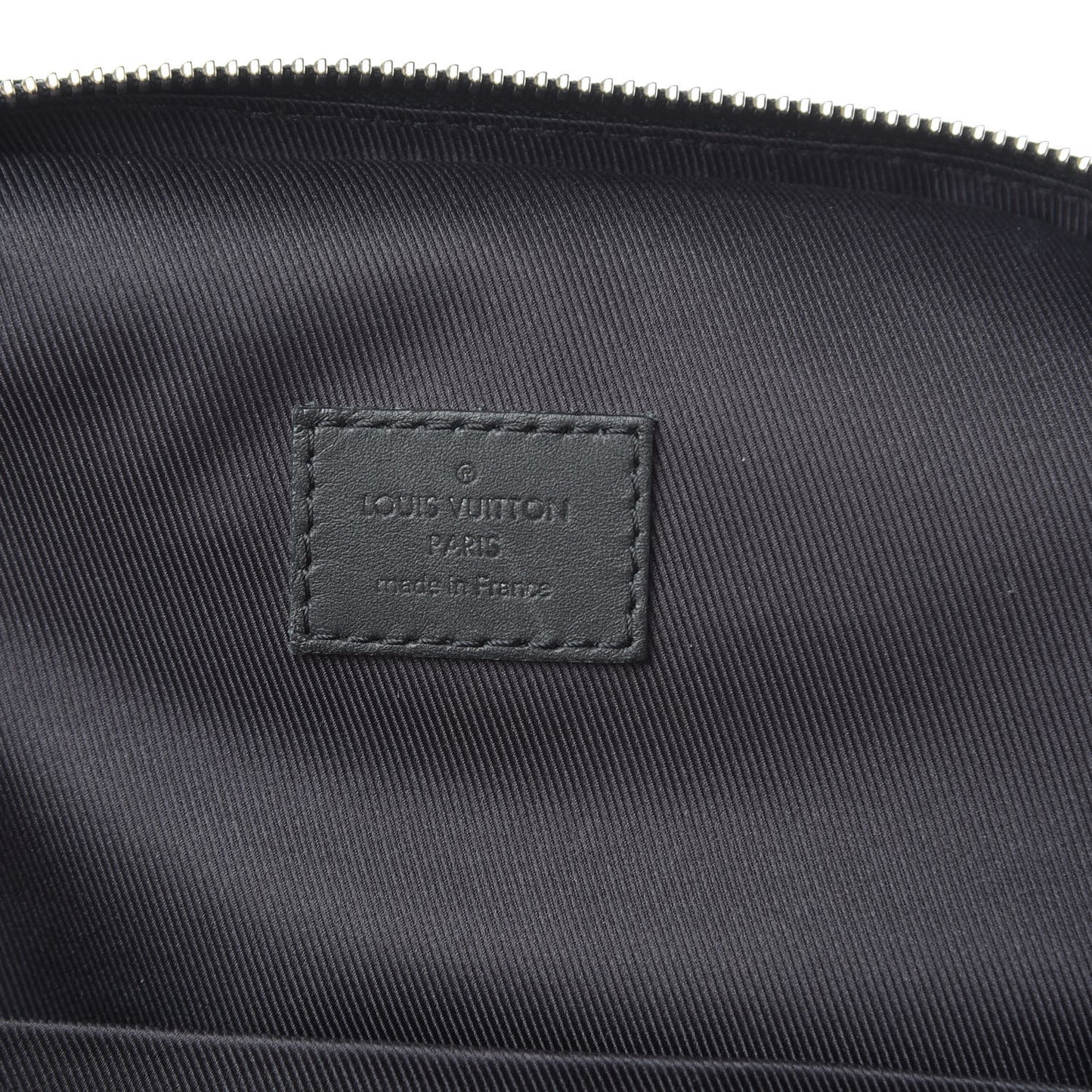 Damier Infini Avenue Sling Bag Onyx
