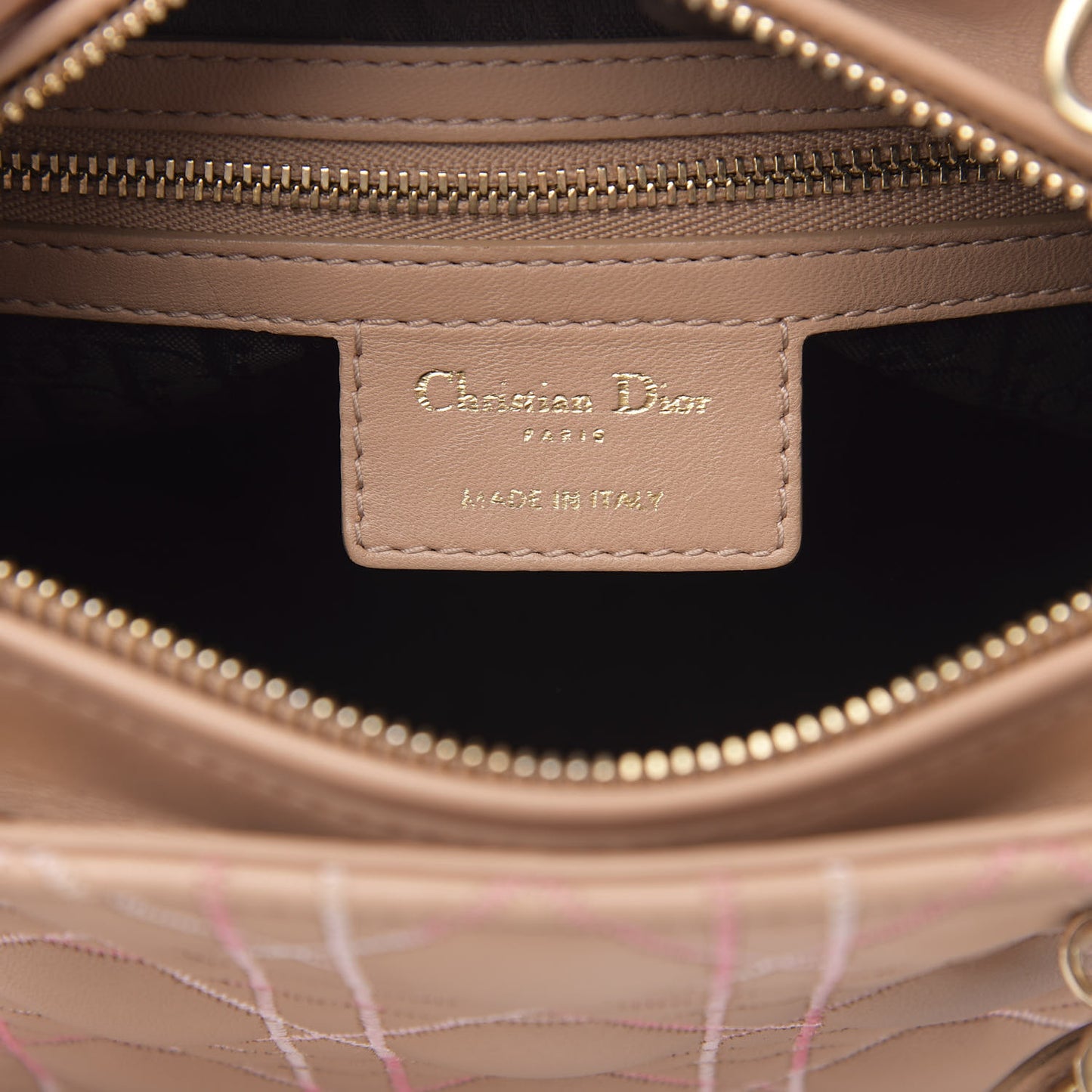 Lambskin Cannage Contrast Stitch Medium Lady Dior Beige