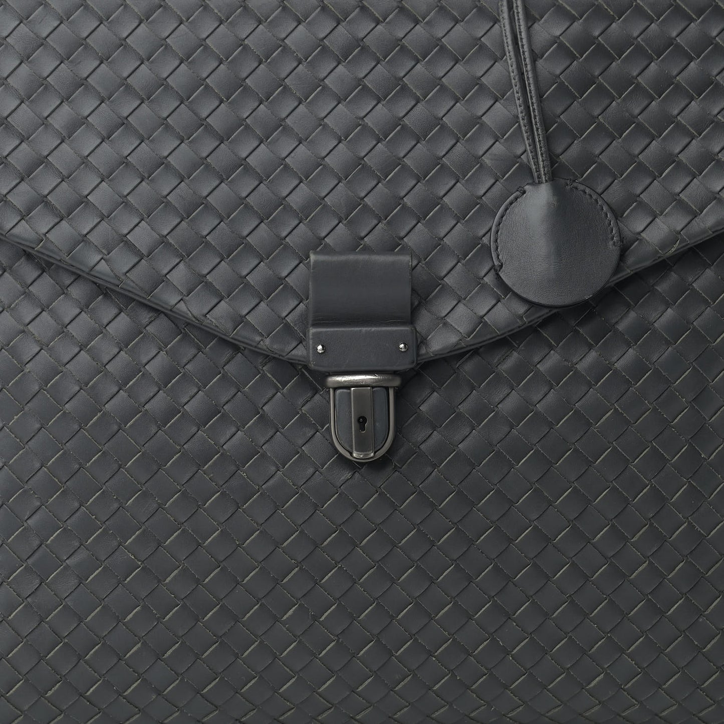 Nappa Intrecciato VN Briefcase Grey